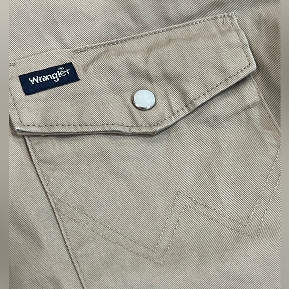 Men’s Vintage VTG Wrangler Pearl Snap Buttons Tan Brown Shirt Jacket Starched - Picture 6 of 9